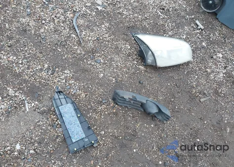 2015 Toyota Corolla Le Eco z USA, uszkodzony, nr VIN 2T1BPRHE9FC281416